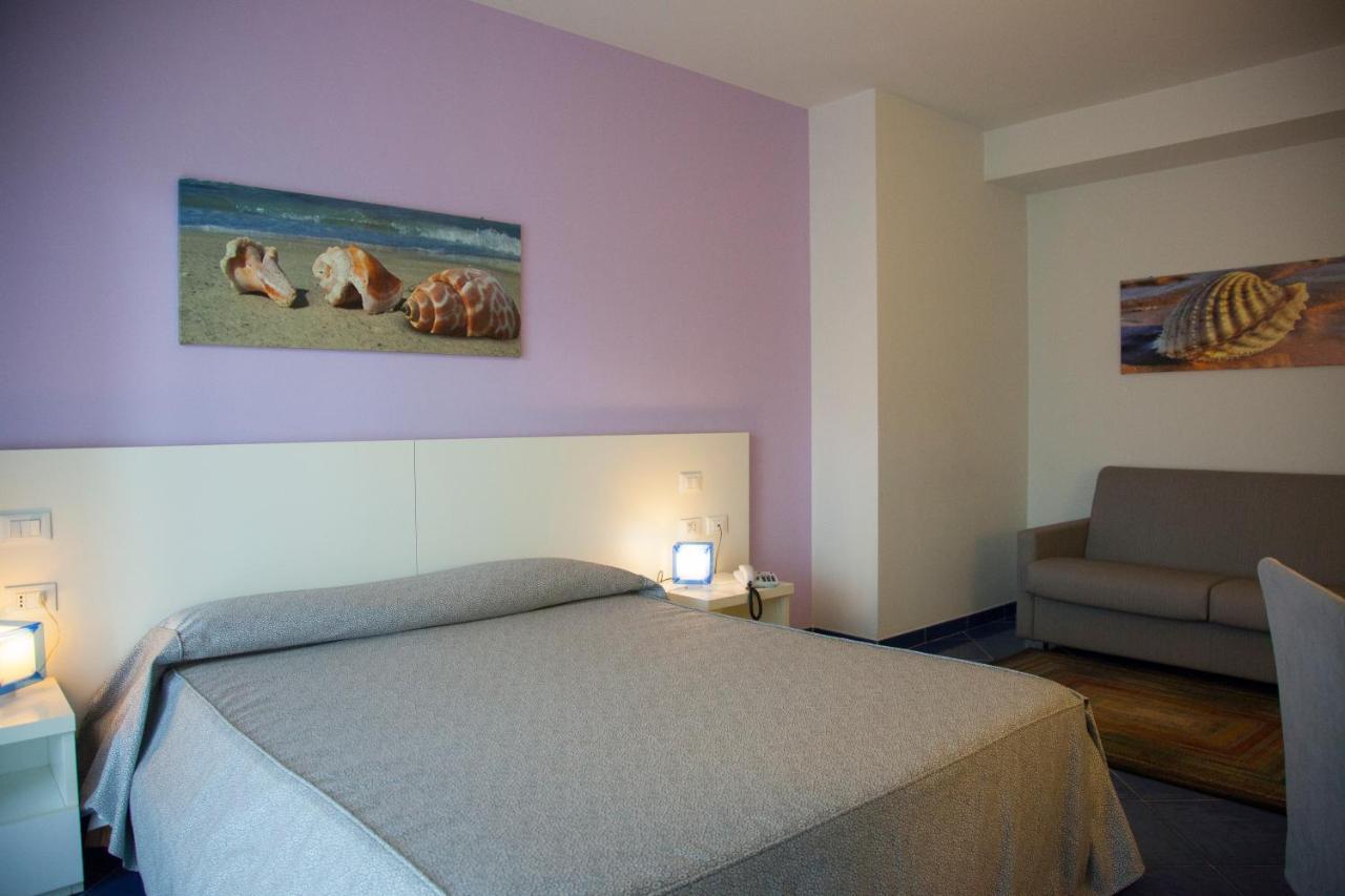 Aurea Hotel Tortoreto Ngoại thất bức ảnh