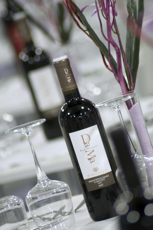 Aurea Hotel Tortoreto Ngoại thất bức ảnh