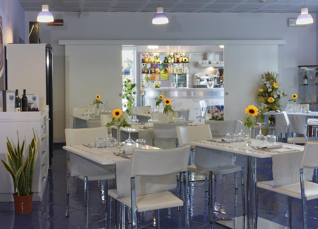 Aurea Hotel Tortoreto Ngoại thất bức ảnh